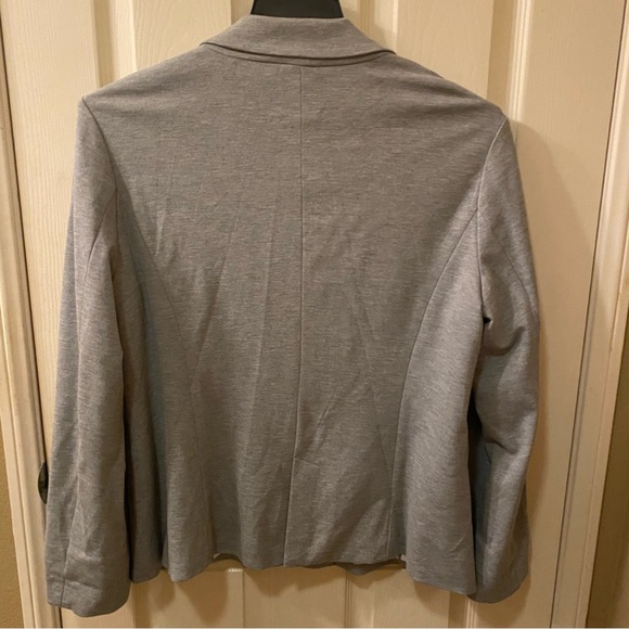 Adrianna Papell sweatshirt blazer size large, soft gray pinstripe lining NWOT - Picture 8 of 17